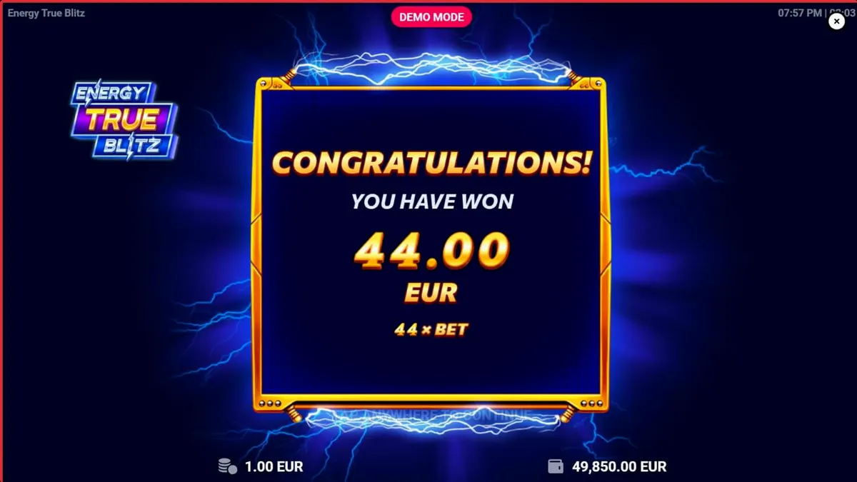 Tampilan visual neon dan elektrik dari slot Energy True Blitz